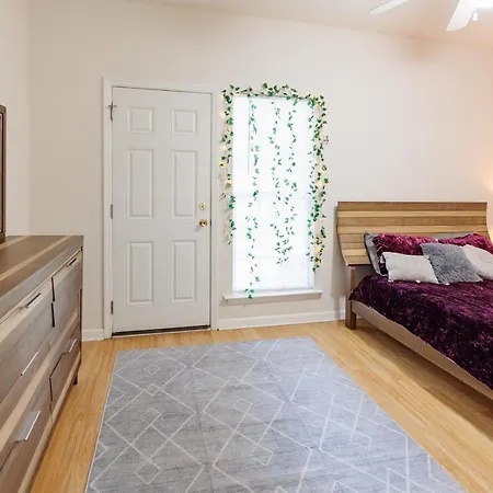 Private 2 Bedroom And 2 Bathroom In Savannah Extérieur photo